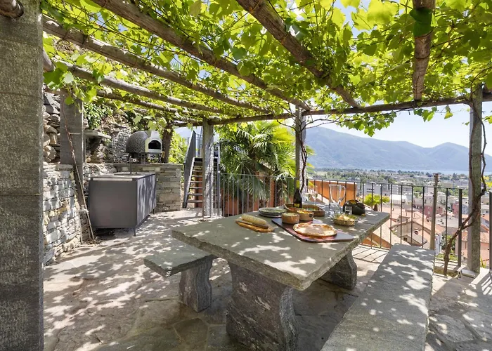 Designer Il Soldunese By Interhome Διαμέρισμα Monti della Trinità